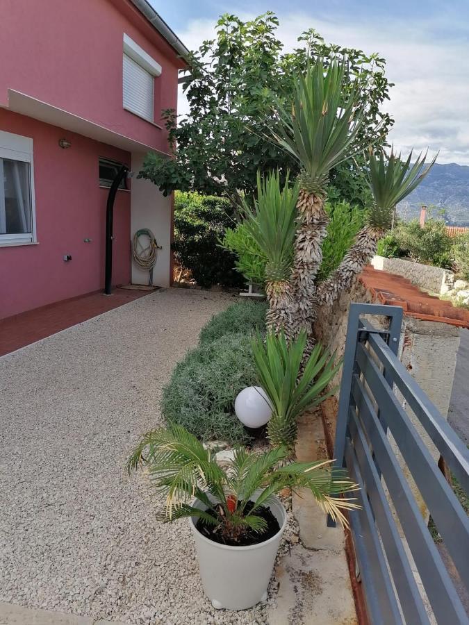 House For Rent Paola Villa Razanac Bagian luar foto