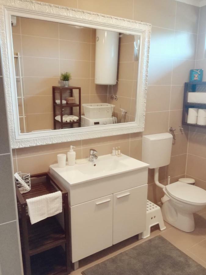 House For Rent Paola Villa Razanac Bagian luar foto