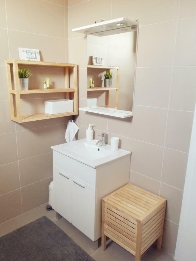 House For Rent Paola Villa Razanac Bagian luar foto